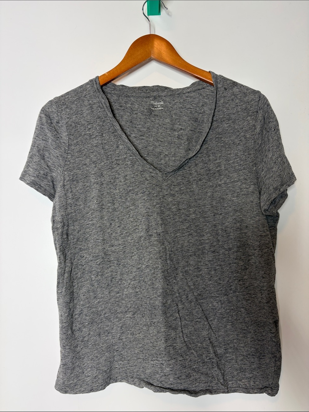 Madewell cotton Gray V-Neck Short Sleeve Tee size m